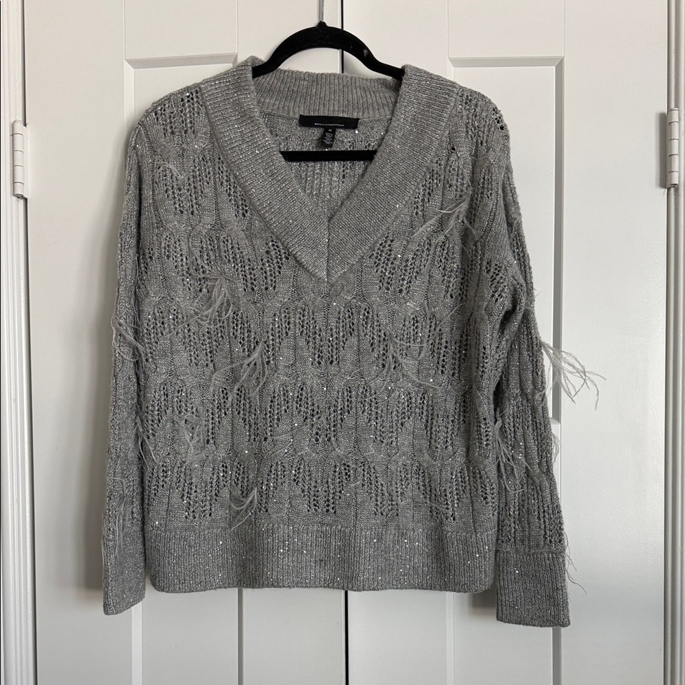White House Black Market Gray Textured V-Neck Sweater